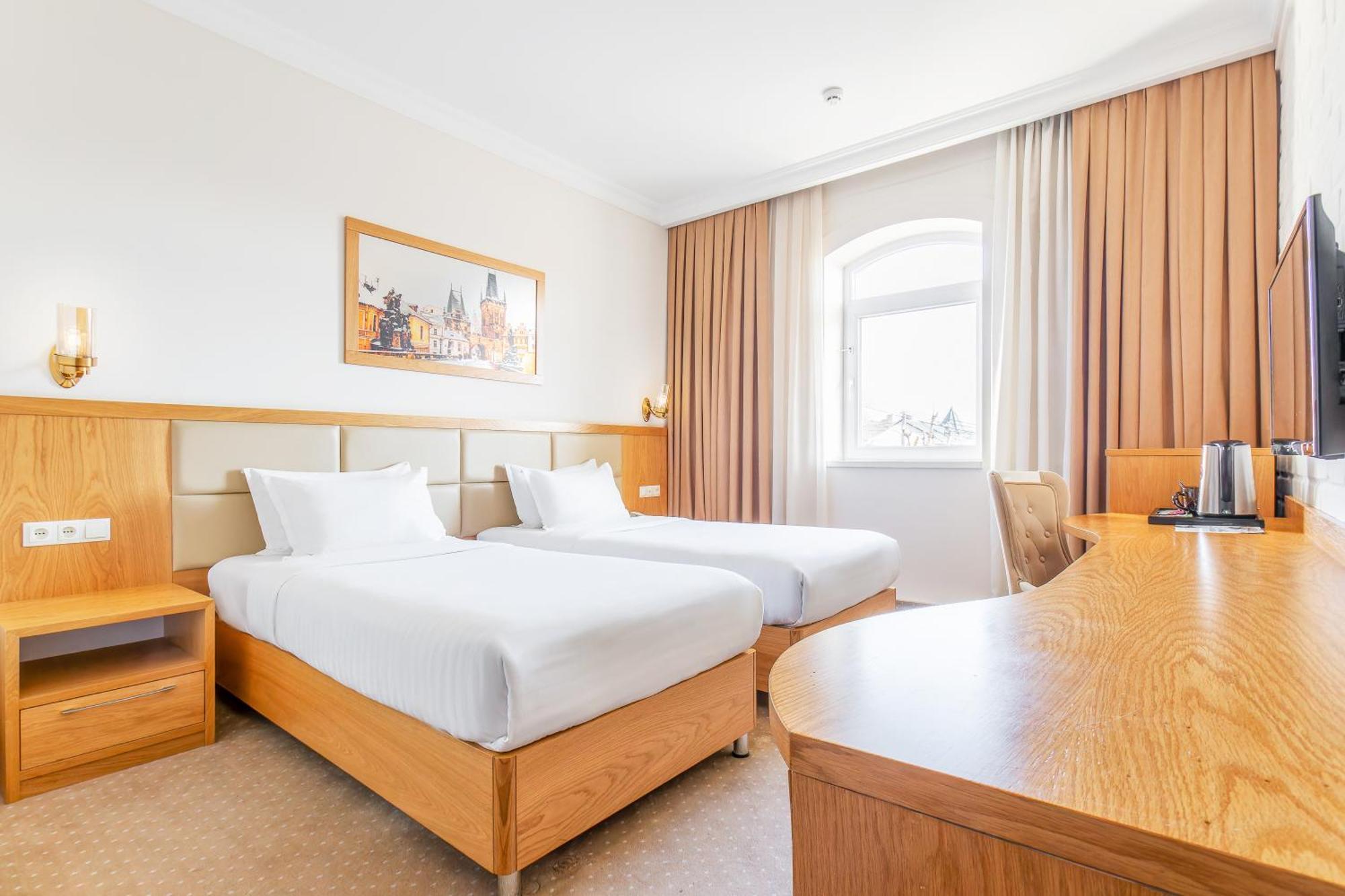 Praga Hotel Tashkent Ngoại thất bức ảnh