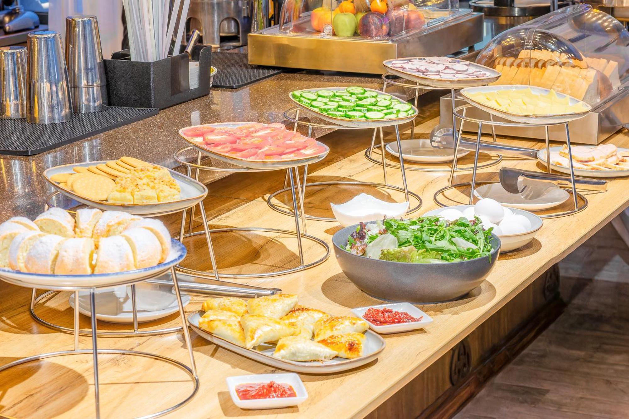 Praga Hotel Tashkent Ngoại thất bức ảnh
